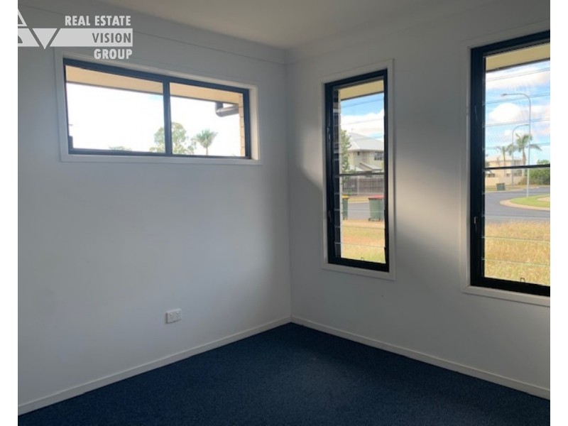 6 Guy St, Emerald QLD 4720