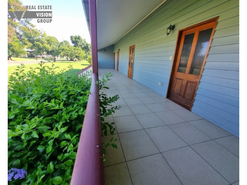 16-18 Sandalwood St, Blackwater QLD 4717
