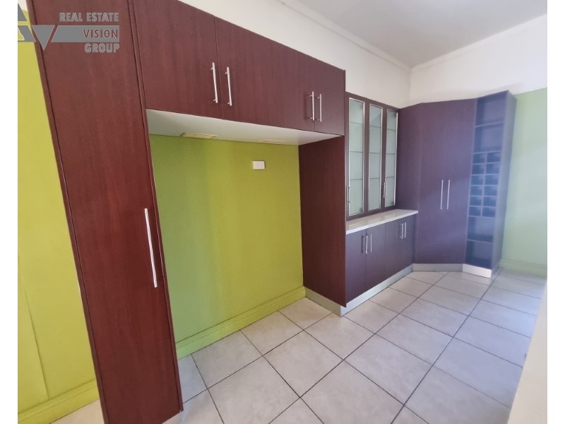 16-18 Sandalwood St, Blackwater QLD 4717