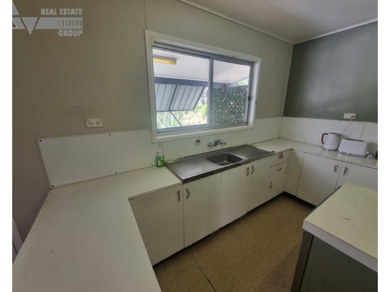 11 Comollatti St, Blackwater QLD 4717