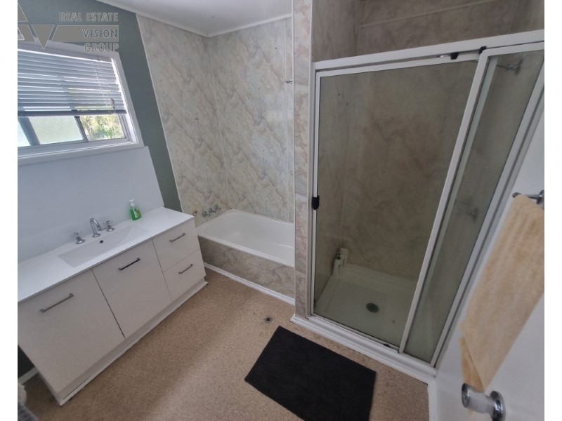 11 Comollatti St, Blackwater QLD 4717