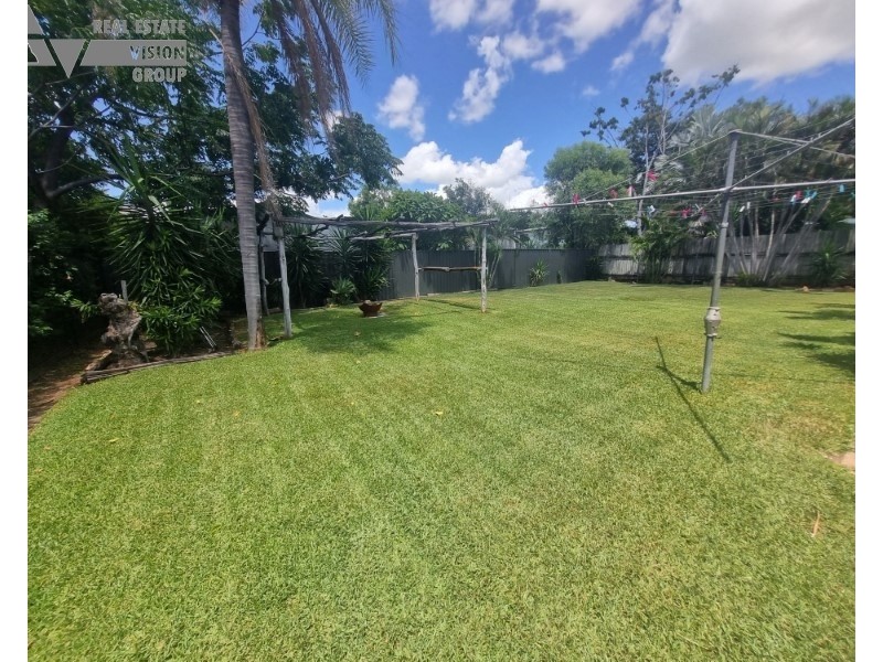 11 Comollatti St, Blackwater QLD 4717