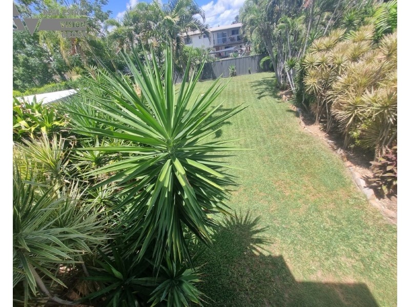 11 Comollatti St, Blackwater QLD 4717