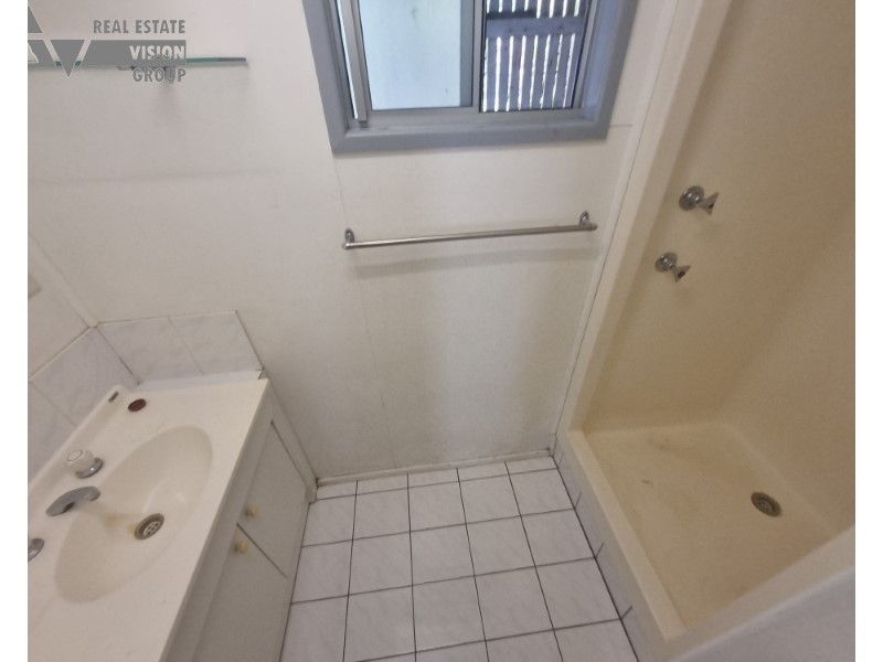 11 Comollatti St, Blackwater QLD 4717