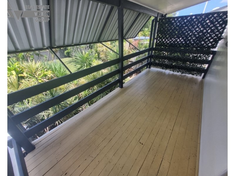 11 Comollatti St, Blackwater QLD 4717