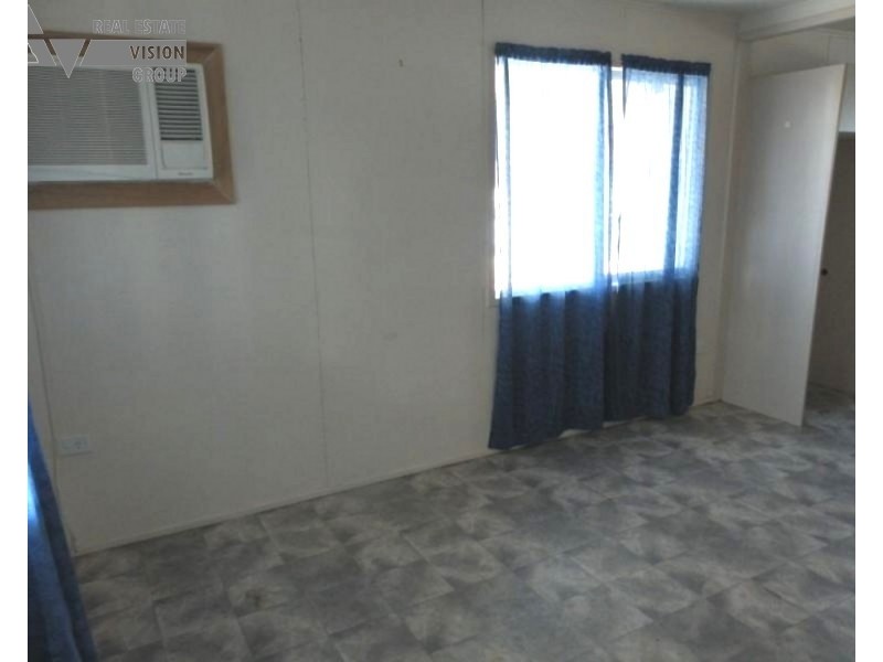 2 Mangrove Street, Blackwater QLD 4717