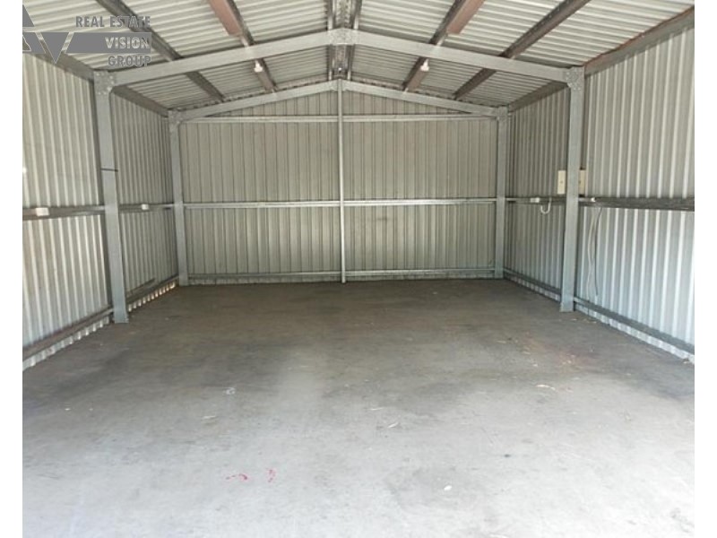 2 Mangrove Street, Blackwater QLD 4717