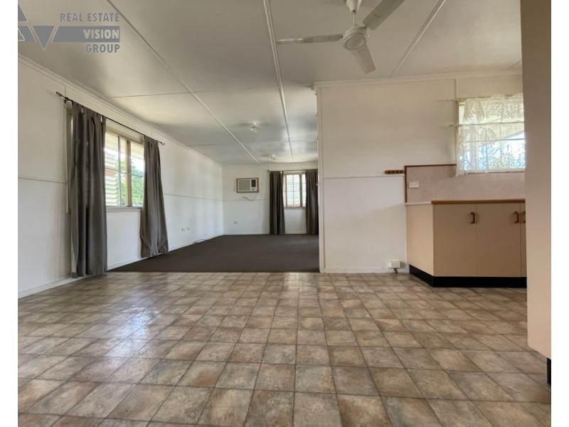 3 Fay St, Blackwater QLD 4717