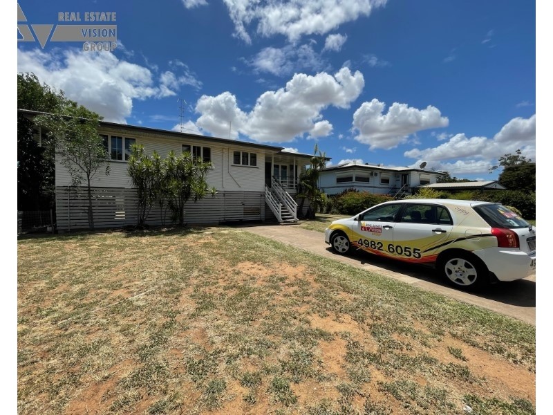 3 Fay St, Blackwater QLD 4717