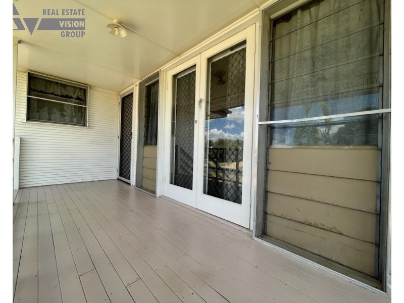 3 Fay St, Blackwater QLD 4717