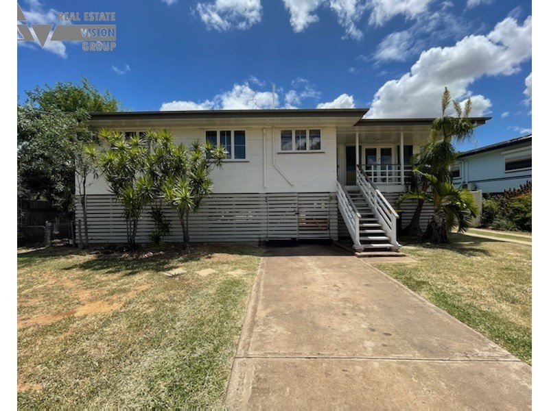 3 Fay St, Blackwater QLD 4717