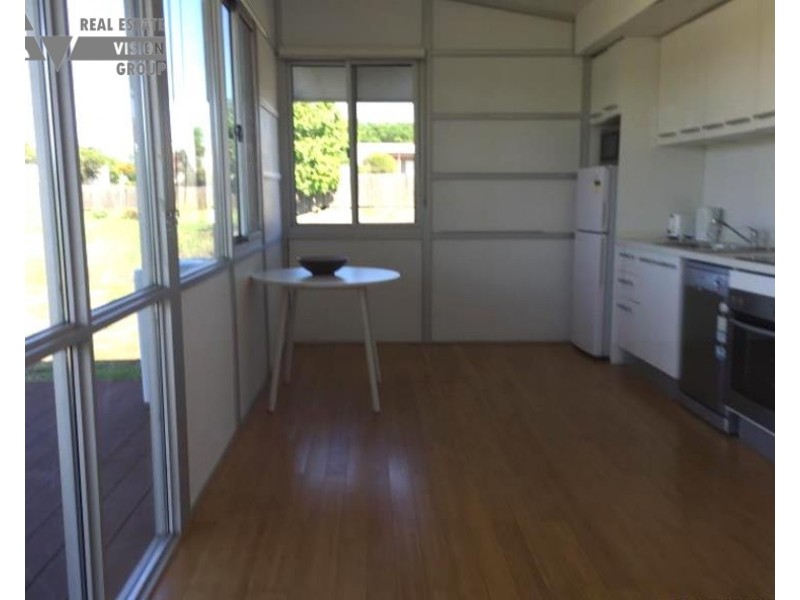 Unit 4/51 Bremner St, Blackwater QLD 4717