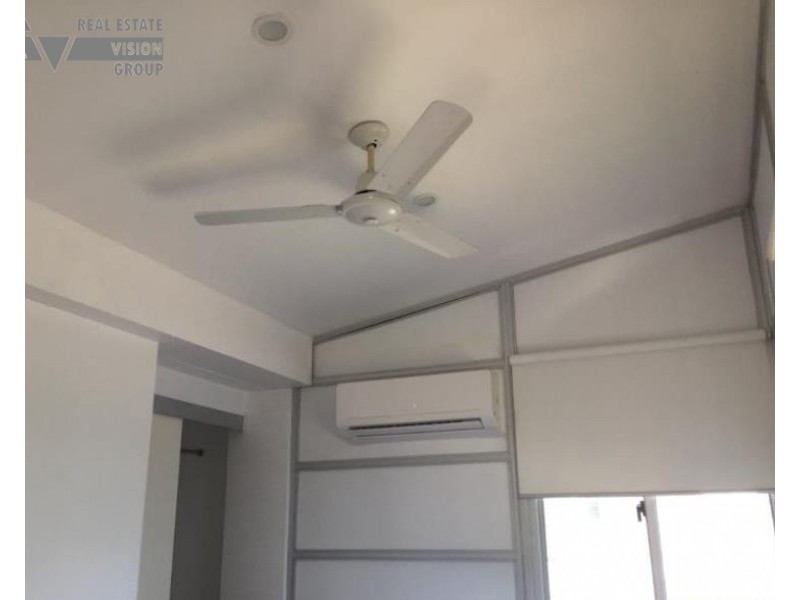 Unit 4/51 Bremner St, Blackwater QLD 4717