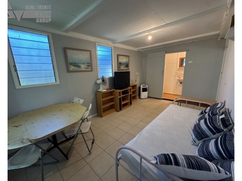 29/Fairview Cabin, Rubyvale QLD 4702