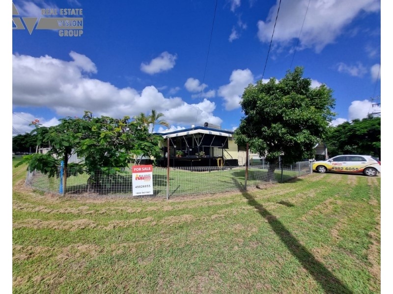 36 Fay St, Blackwater QLD 4717