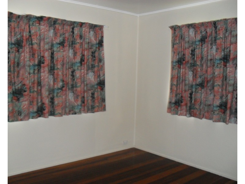 13 Bremner Street, Blackwater QLD 4717