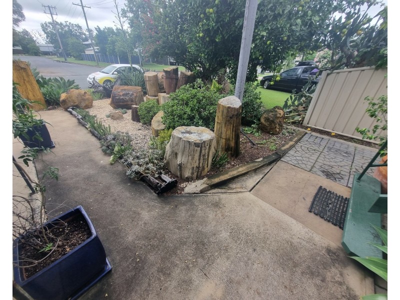 13 Bremner Street, Blackwater QLD 4717