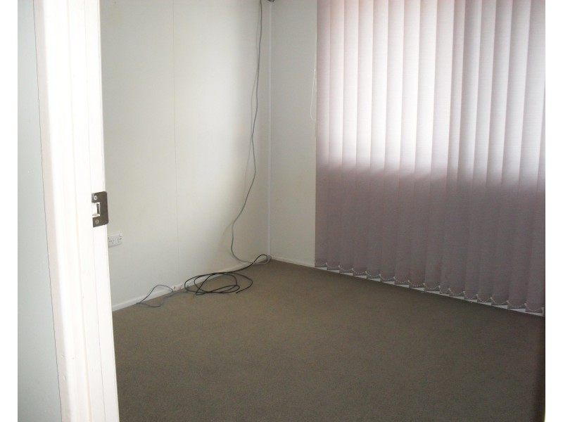 13 Bremner Street, Blackwater QLD 4717