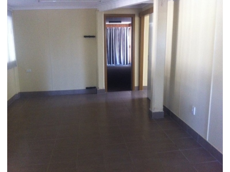 13 Bremner Street, Blackwater QLD 4717