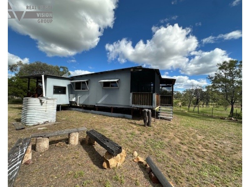 1 Golden Willow Dr, Willows QLD 4702