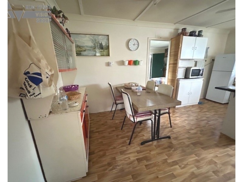 1 Golden Willow Dr, Willows QLD 4702