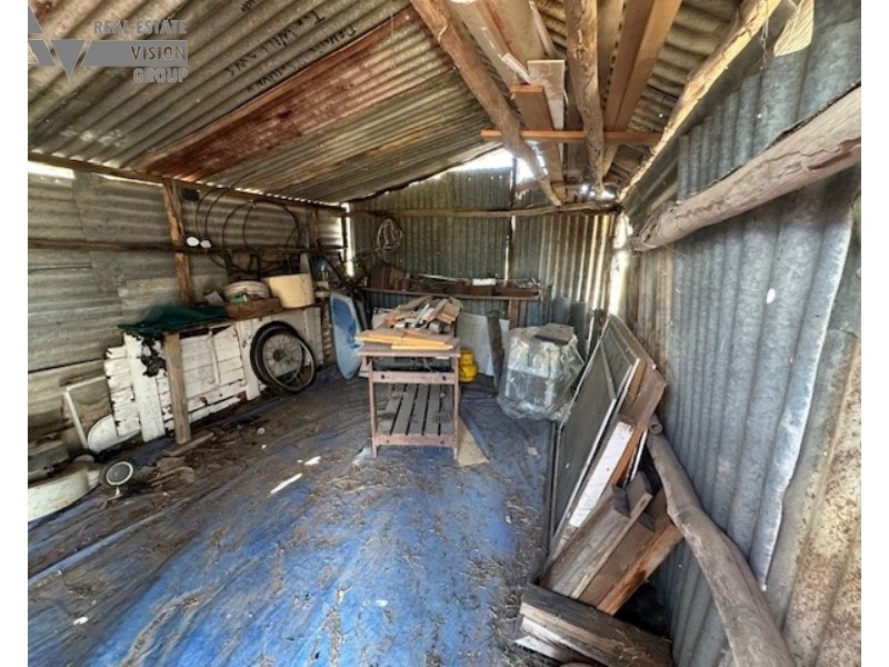 1 Golden Willow Dr, Willows QLD 4702