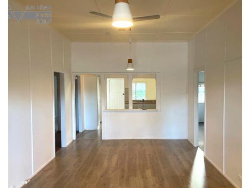 22 Church Street, Bluff QLD 4702