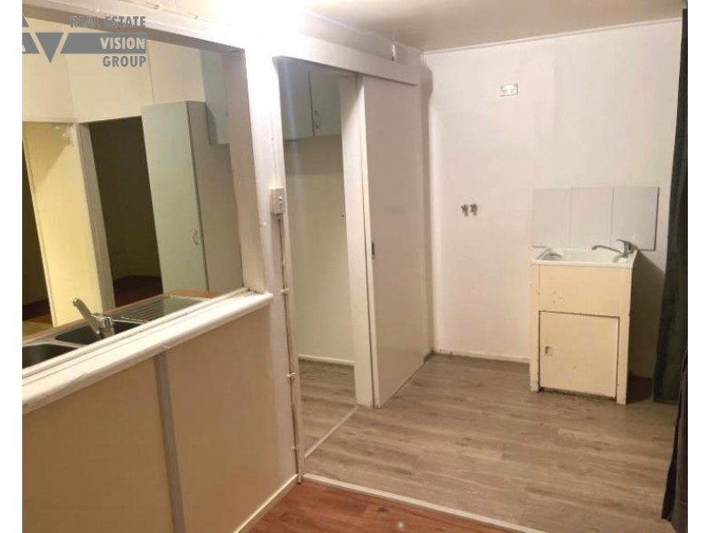 22 Church Street, Bluff QLD 4702