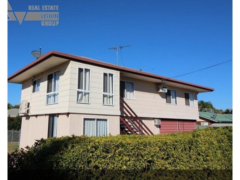 31 Barry St, Emerald QLD 4720