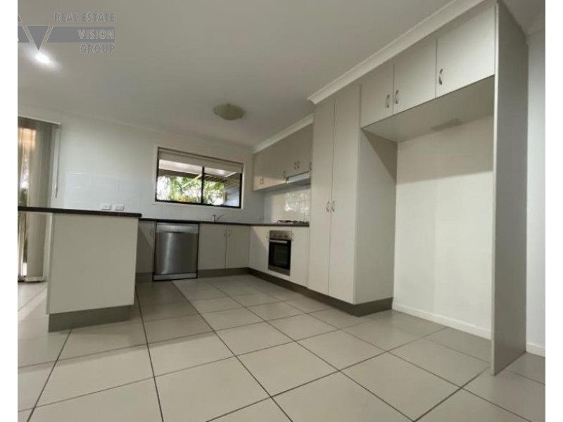 Unit 4/41 Rufus St, Blackwater QLD 4717