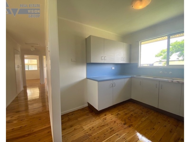 12 Box St, Blackwater QLD 4717