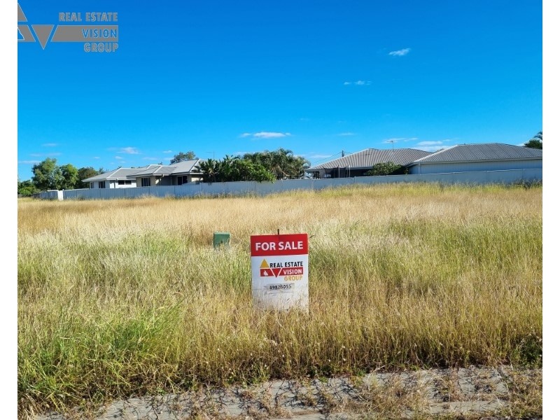 12 Lillian St, Blackwater QLD 4717