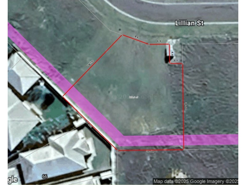 12 Lillian St, Blackwater QLD 4717