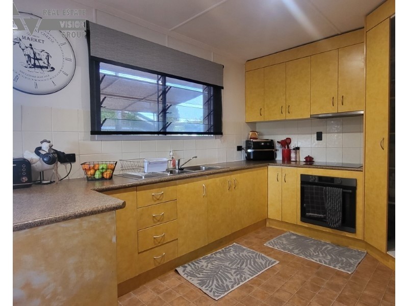20 Talbot Street, Blackwater QLD 4717