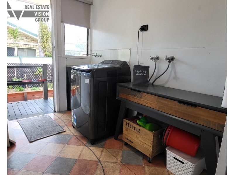 20 Talbot Street, Blackwater QLD 4717