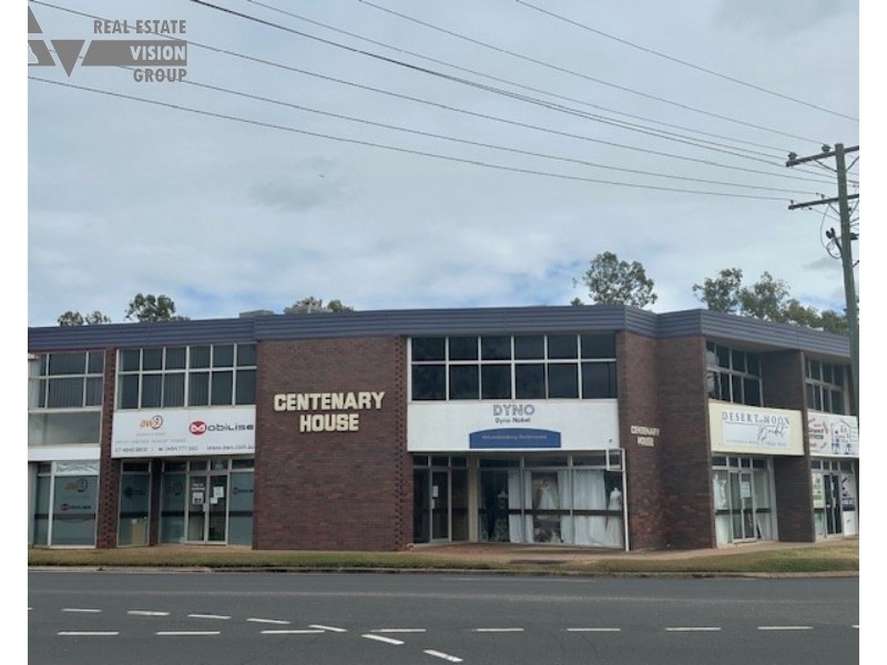 23 Hospital Rd, Emerald QLD 4720