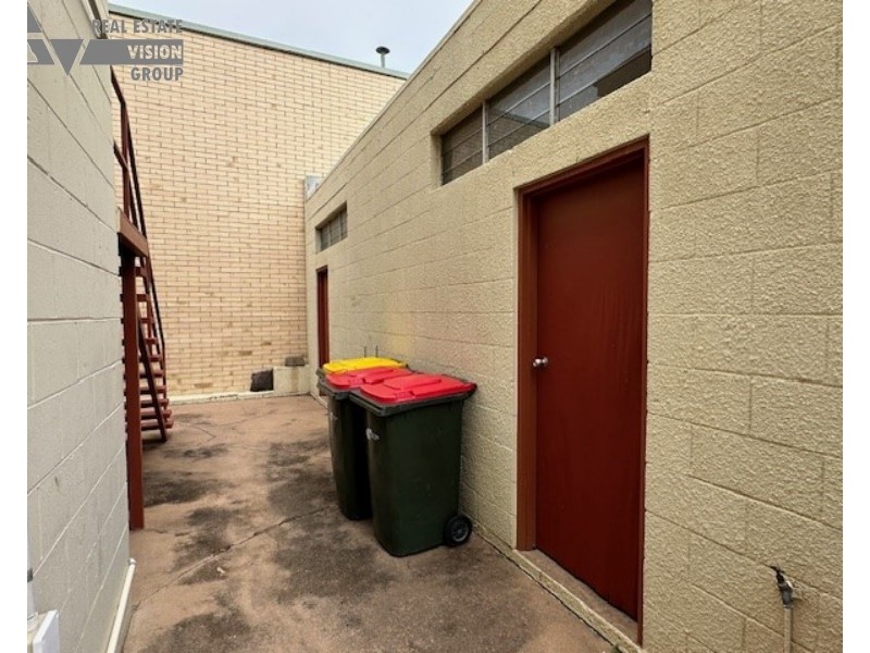 23 Hospital Rd, Emerald QLD 4720