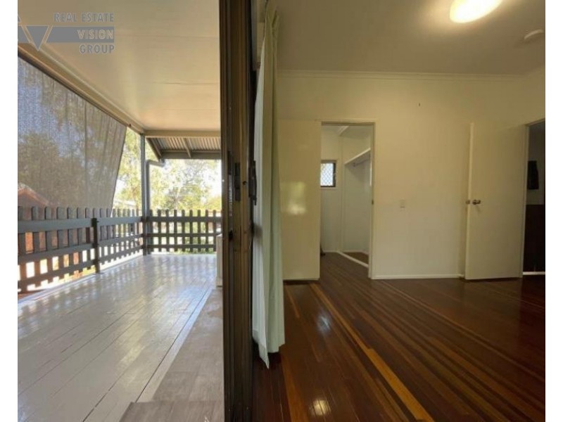 9 Diamond Dr, Blackwater QLD 4717