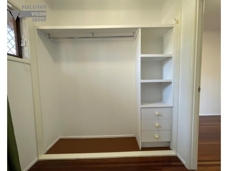 9 Diamond Dr, Blackwater QLD 4717