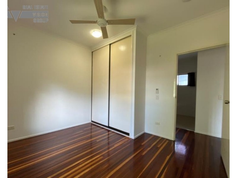 9 Diamond Dr, Blackwater QLD 4717
