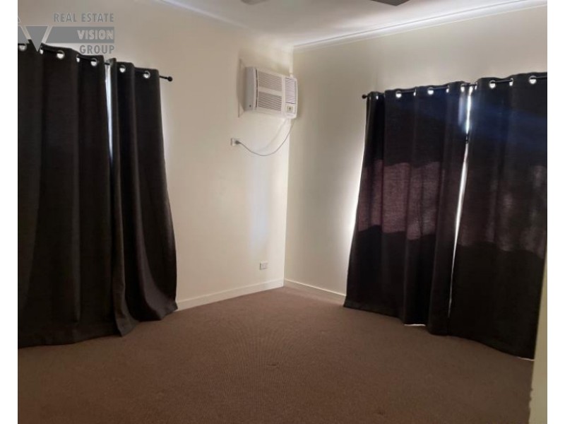 41 Macdonald Cres, Blackwater QLD 4717