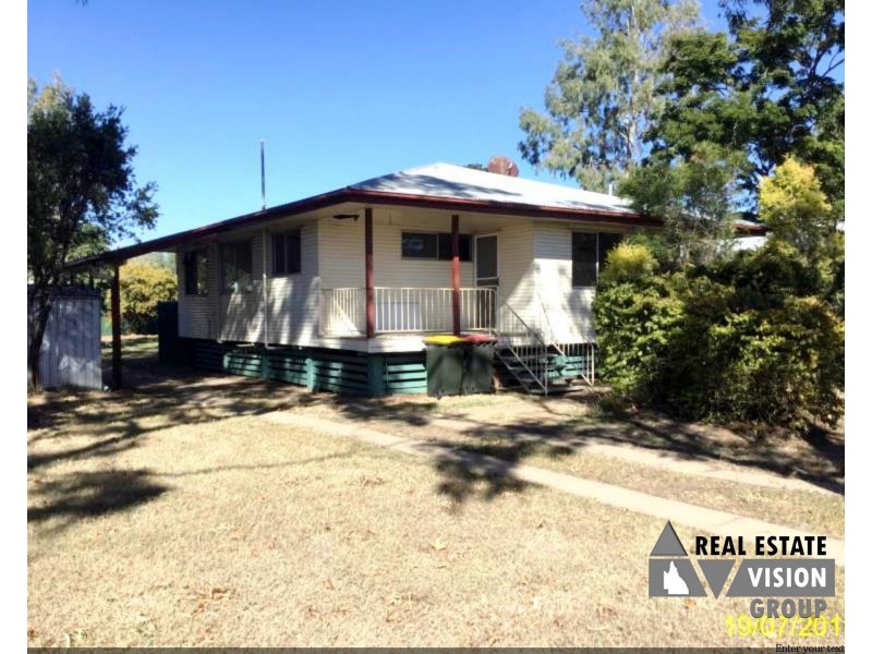 34 Bendee Crescent, Blackwater QLD 4717