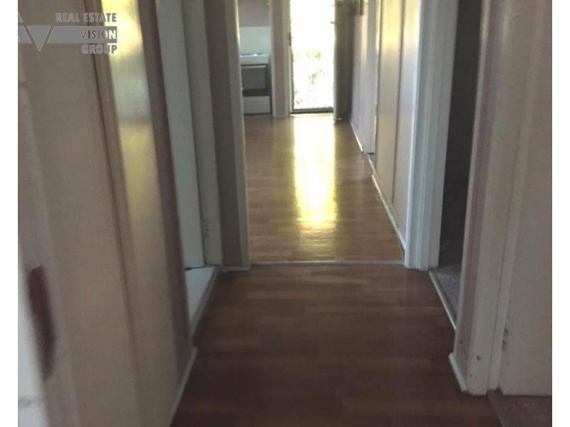 19 West St, Bluff QLD 4702