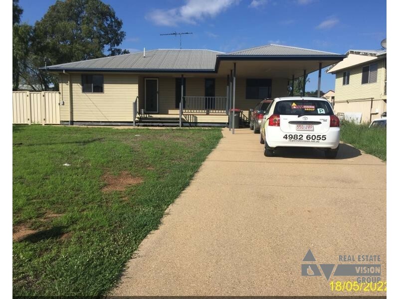 17 Cork St, Blackwater QLD 4717