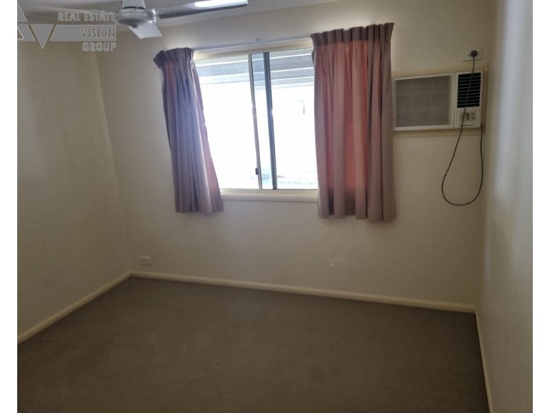 48 Hibiscus Cres, Blackwater QLD 4717