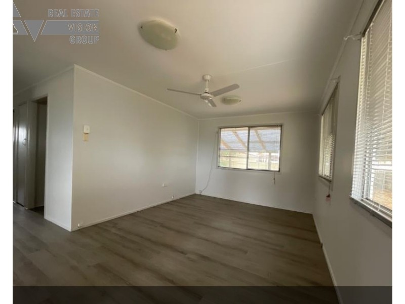 19 Boonery St, Blackwater QLD 4717