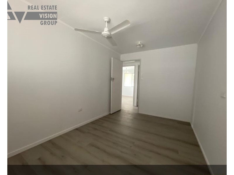 19 Boonery St, Blackwater QLD 4717