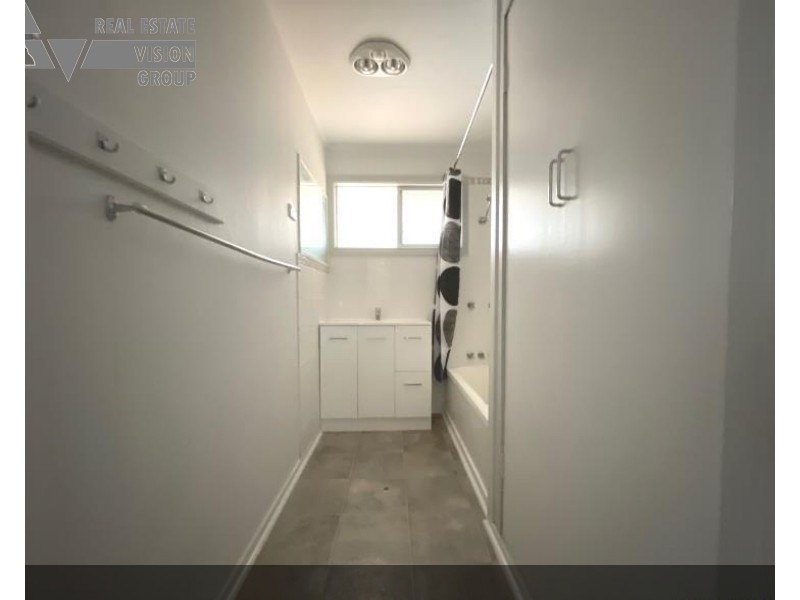 19 Boonery St, Blackwater QLD 4717