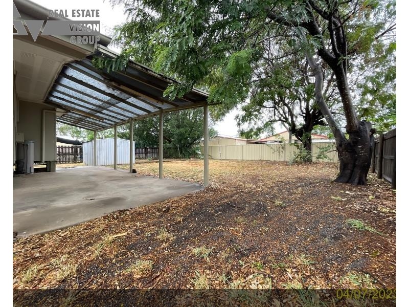 19 Boonery St, Blackwater QLD 4717