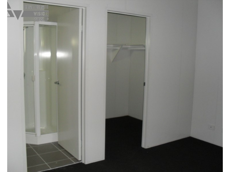 12 Summer Red Ct, Blackwater QLD 4717